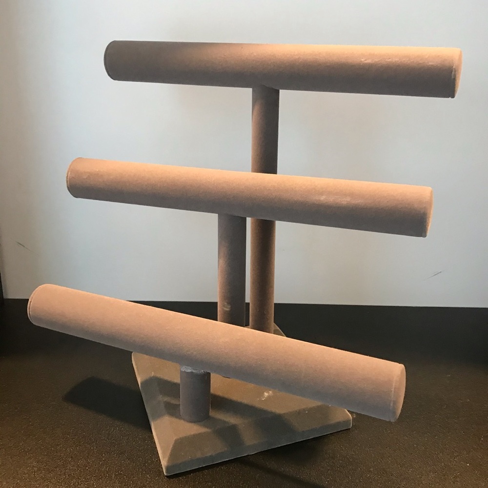 Jewelry stand